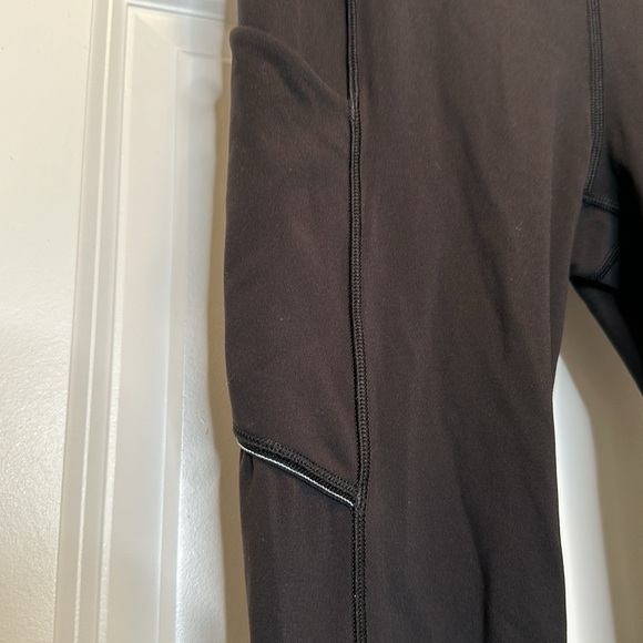 Lululemon Speed Up mid rise Tight 28" *Full-On Luxtreme Black Sz 4 & 8 - Picture 3 of 15